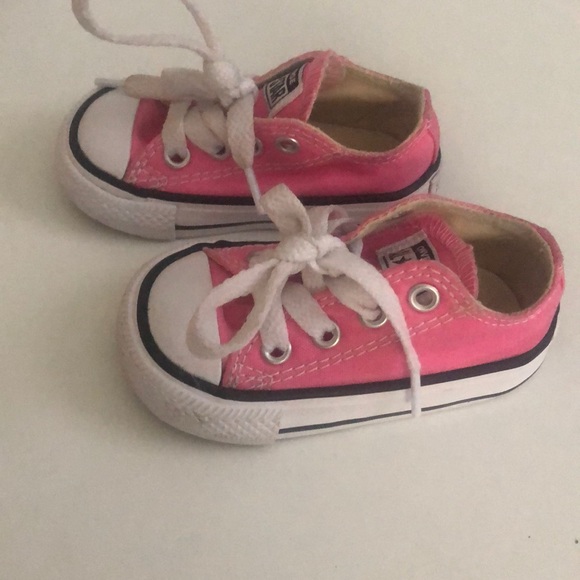 Pink Converse “All star Ox” - Picture 2 of 5